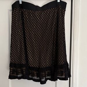 Max Studio Black and Cream Lace Skirt